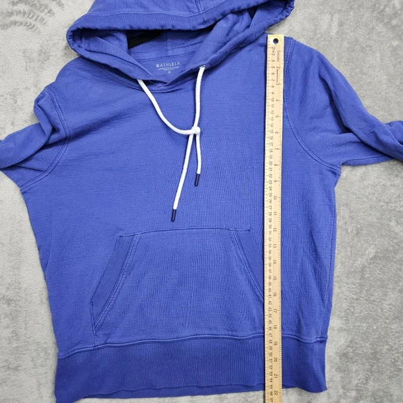 Athleta Women's Blue Hoodie Sweatshirt Size Medium - Cozy Pullover - Picture 4 of 6